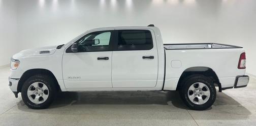 Bright White Clearcoat 2024 RAM 1500 Big Horn/Lone Star