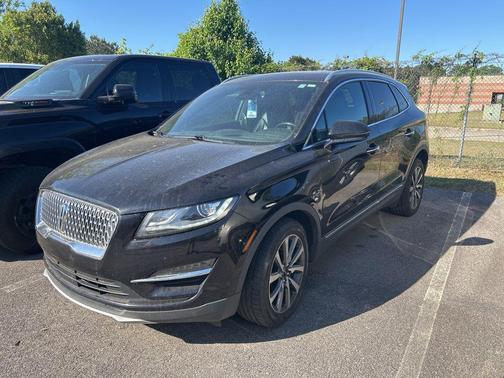 INFINITE BLACK METALLIC 2019 Lincoln MKC Reserve