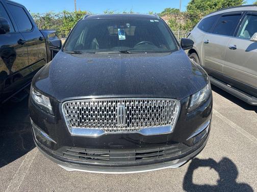 INFINITE BLACK METALLIC 2019 Lincoln MKC Reserve