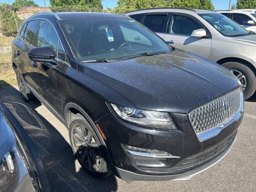 INFINITE BLACK METALLIC 2019 Lincoln MKC Reserve