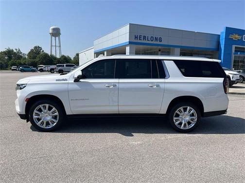 2023 Chevrolet Suburban 4WD High Country