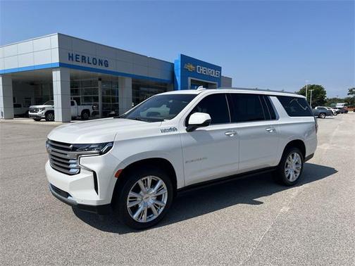 2023 Chevrolet Suburban 4WD High Country