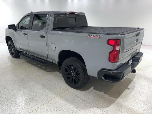 Slate Gray Metallic 2024 Chevrolet Silverado 1500 LT Trail Boss