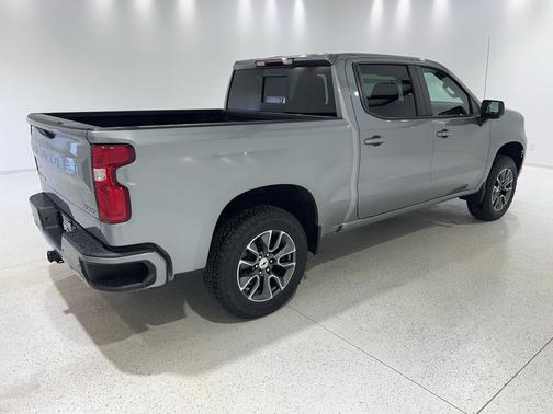 Sterling Gray Metallic 2024 Chevrolet Silverado 1500 RST