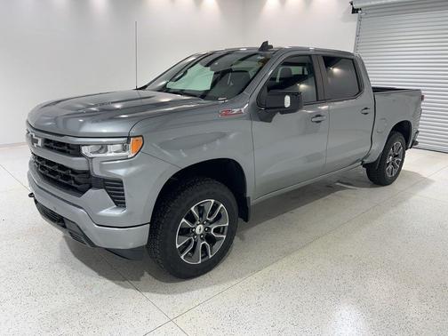 Sterling Gray Metallic 2024 Chevrolet Silverado 1500 RST