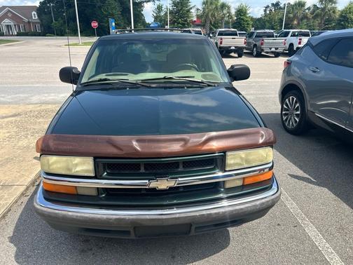 Forest Green Metallic 2001 Chevrolet Blazer LT