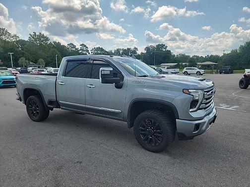 Sterling Gray Metallic 2024 Chevrolet Silverado 2500 High Country