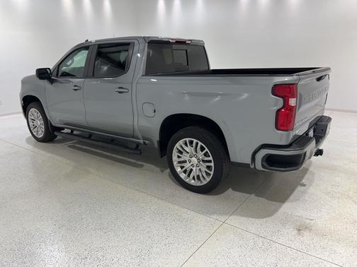 Sterling Gray Metallic 2024 Chevrolet Silverado 1500 RST