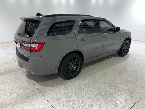 Destroyer Gray Clearcoat 2026 Dodge Durango GT HEMI V8
