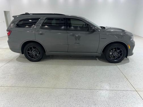 Destroyer Gray Clearcoat 2026 Dodge Durango GT HEMI V8