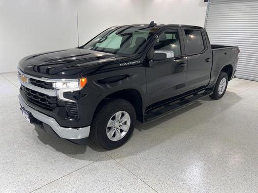 Black 2024 Chevrolet Silverado 1500 LT