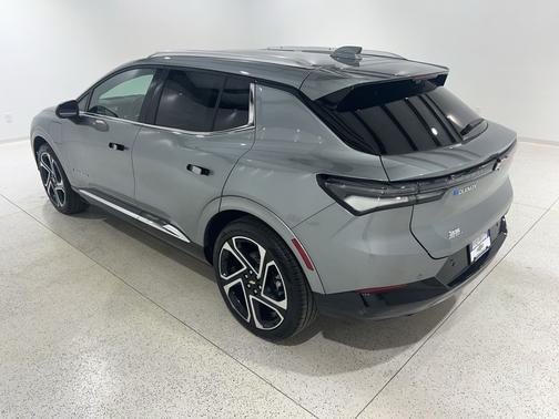 Sterling Gray Metallic 2026 Chevrolet Equinox EV LT