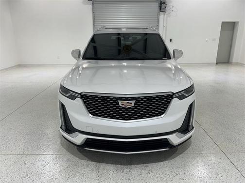 2025 Cadillac XT6 Premium Luxury FWD