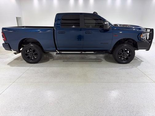Patriot Blue Pearlcoat 2024 RAM 3500 Laramie
