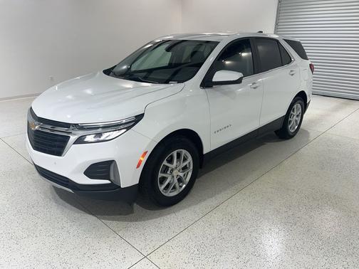 Summit White 2024 Chevrolet Equinox LT