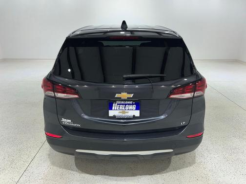 Iron Gray Metallic 2023 Chevrolet Equinox LT