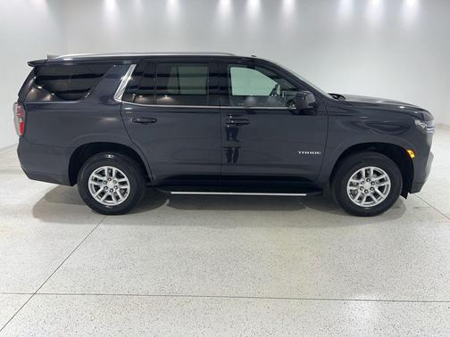 Dark Ash Metallic 2024 Chevrolet Tahoe LT