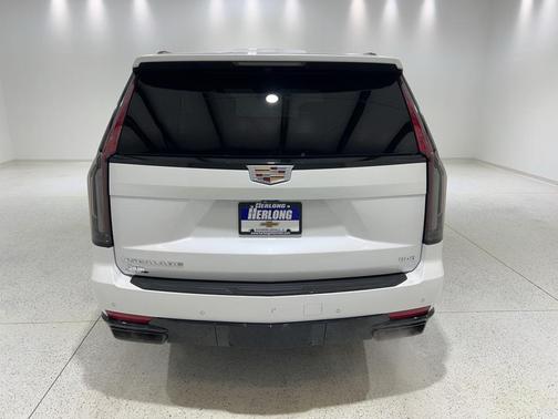 2021 Cadillac Escalade Sport Platinum