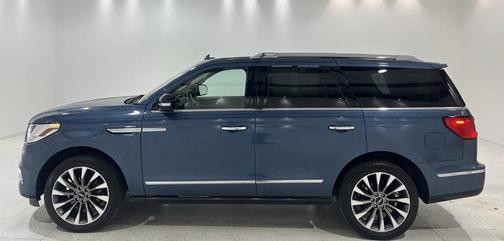 2019 Lincoln Navigator Select
