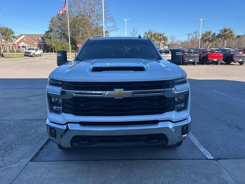 2024 Chevrolet Silverado 2500 LT