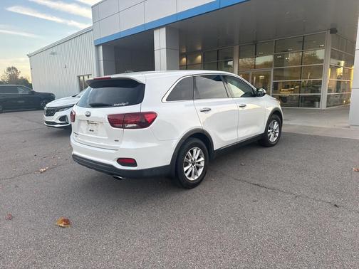 2019 Kia Sorento L