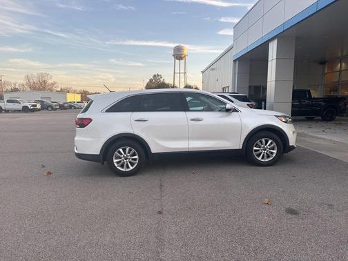 2019 Kia Sorento L