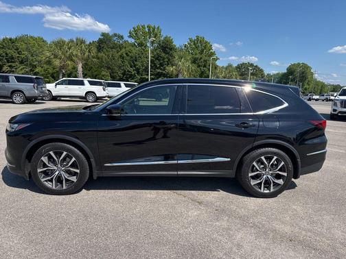 Black 2022 Acura MDX Base