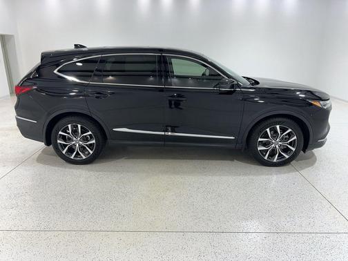 Black 2022 Acura MDX Base