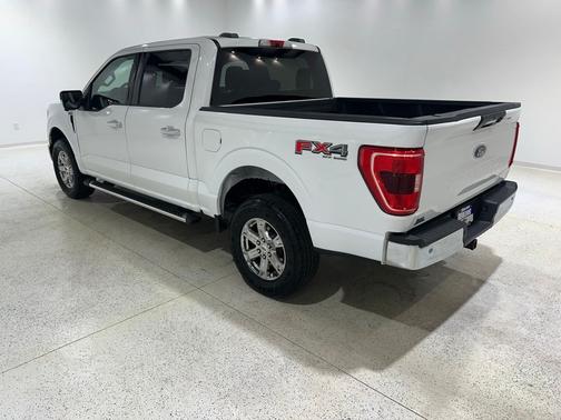 Oxford White 2022 Ford F-150 XLT