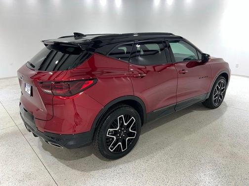 Radiant Red Tintcoat 2026 Chevrolet Blazer RS