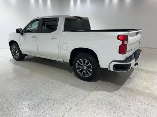 Iridescent Pearl Tricoat 2022 Chevrolet Silverado 1500 Limited RST