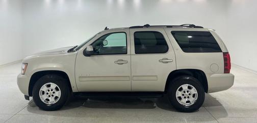 Champagne Silver Metallic 2013 Chevrolet Tahoe LT