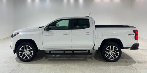 Summit White 2024 Chevrolet Colorado Z71