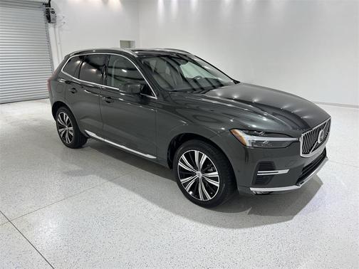2022 Volvo XC60 B5 Inscription