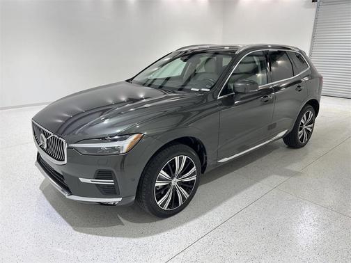2022 Volvo XC60 B5 Inscription