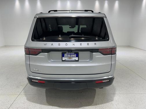 2022 Jeep Wagoneer Series III 4x4