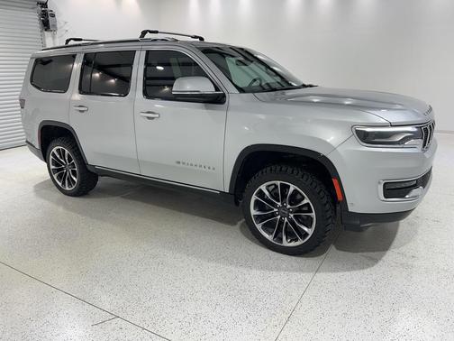 2022 Jeep Wagoneer Series III 4x4