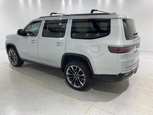 2022 Jeep Wagoneer Series III 4x4