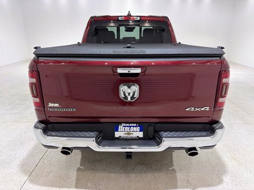 Delmonico Red Pearlcoat 2021 RAM 1500 Laramie