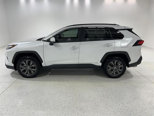 2023 Toyota RAV4 Hybrid XLE Premium