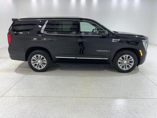 Onyx Black 2025 GMC Yukon Denali