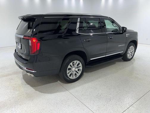 Onyx Black 2025 GMC Yukon Denali