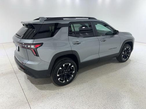 Sterling Gray Metallic 2026 Chevrolet Equinox FWD RS