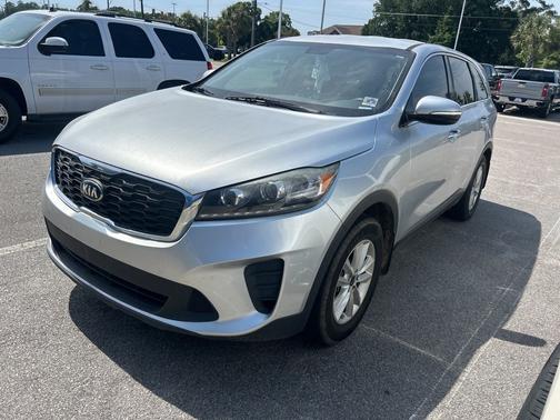 Sparkling Silver 2019 Kia Sorento L