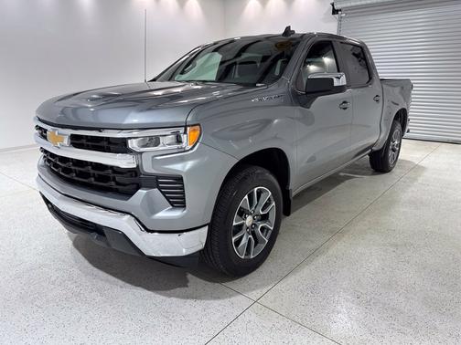 Sterling Gray Metallic 2026 Chevrolet Silverado 1500 LT