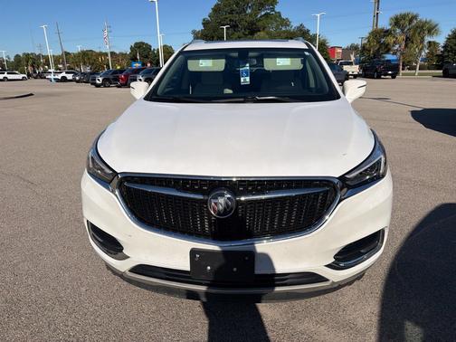 White Frost Tricoat 2020 Buick Enclave Essence