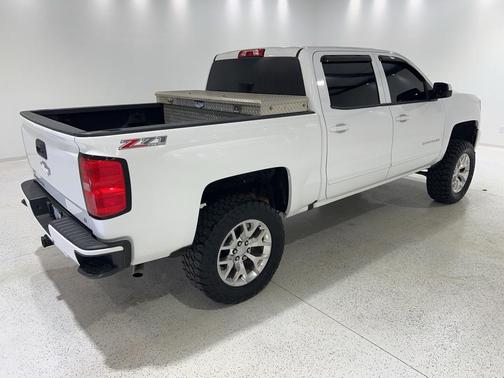 2017 Chevrolet Silverado 1500 2LT