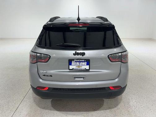 Billet Silver Metallic Clearcoat 2019 Jeep Compass Latitude