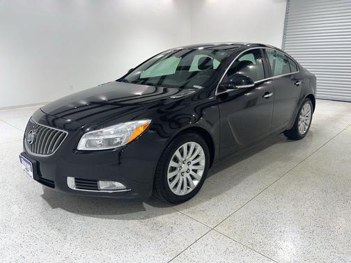 Black Diamond Tricoat 2013 Buick Regal Turbo - Premium 1