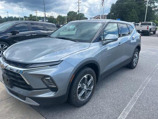 Sterling Gray Metallic 2023 Chevrolet Blazer 2LT